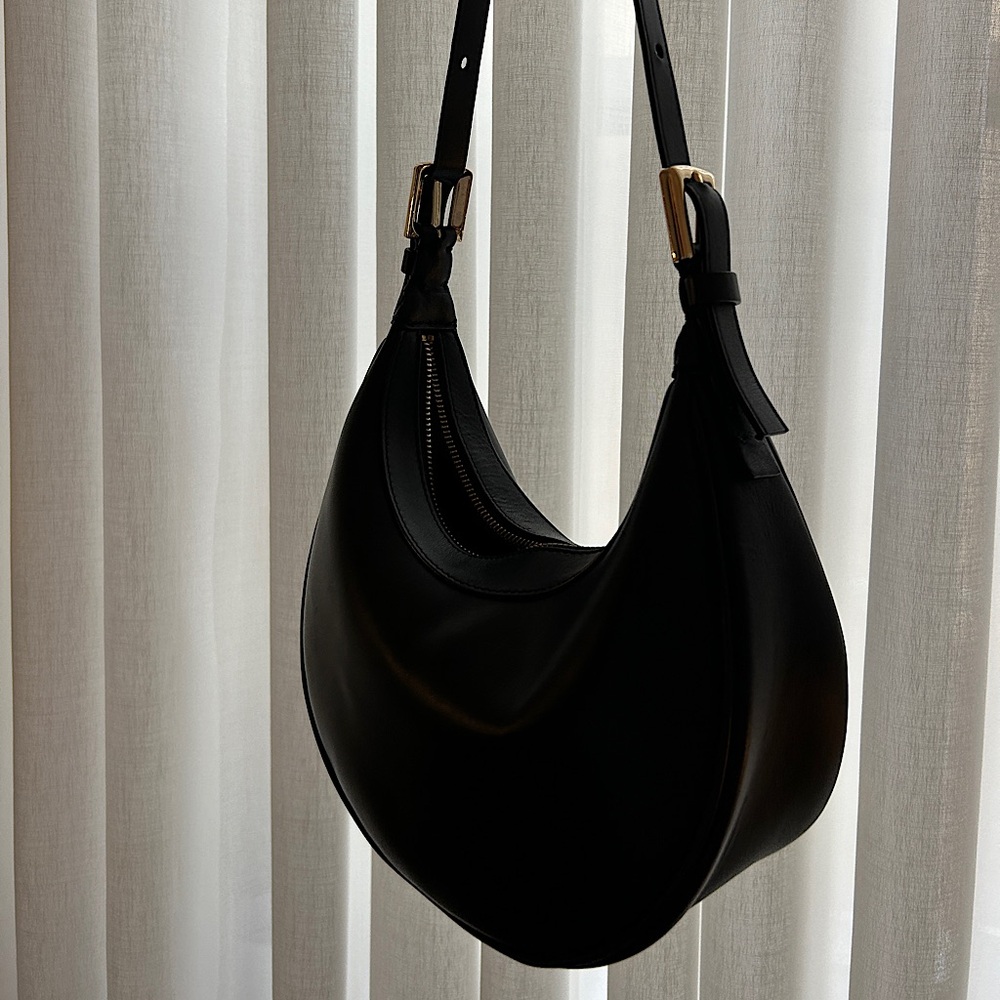 COS shoulder bag